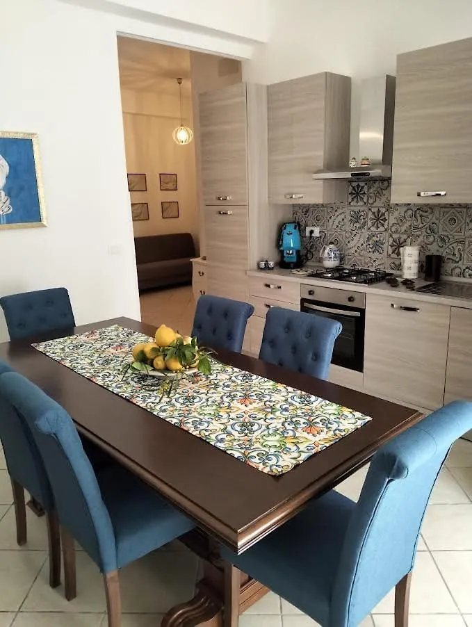 Ecate Apartment Giardini Naxos Italien
