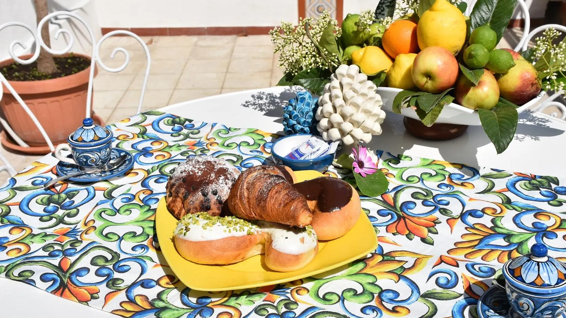 Ecate Apartment Giardini Naxos Italien