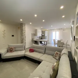 Apartamento Melitta, Giardini-Naxos
