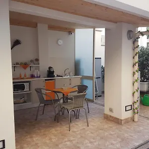 Bed and breakfast Selenebeach, Giardini-Naxos